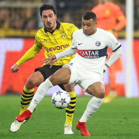Mbappé contra o Borussia Dortmund