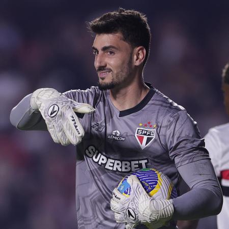 Rafael em ação durante São Paulo x Grêmio, partida do Campeonato Brasileiro