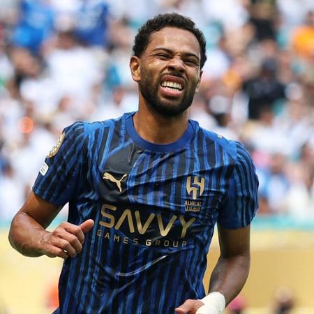 Renan Lodi durante jogo entre Al-Hilal e Real Madrid no Mundial de Clubes Renan Lodi durante jogo entre Al-Hilal e Real Madrid no Mundial de Clubes