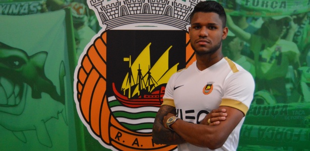 Matheus Reis fechou a sua transferência para o futebol português - Reprodução/Rio Ave