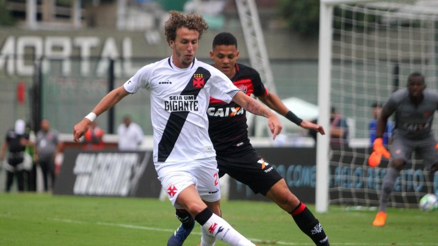 Lateral direito será emprestado pelo Vasco ao Grêmio até dezembro - Paulo Fernandes/Vasco.com.br