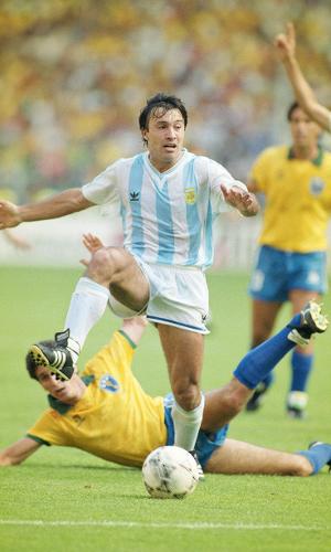 Julio Olarticoechea durante a partida entre Argentina x Brasil na Copa do Mundo de 1990 