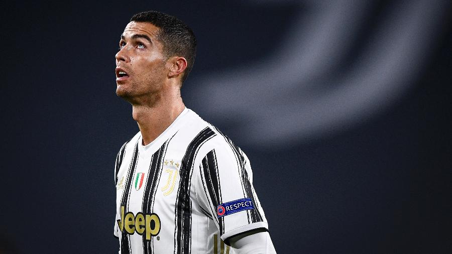 Cristiano Ronaldo em ação durante partida da Juventus no Campeonato Italiano - Nicolò Campo/LightRocket via Getty Images