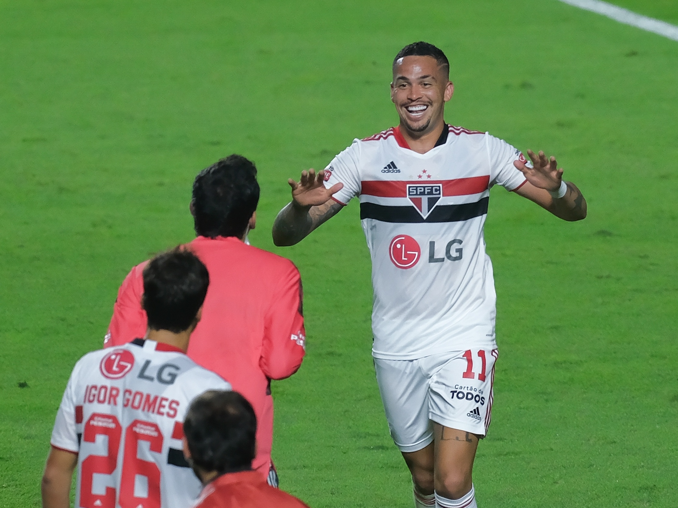 São Paulo quebra jejum de 15 anos e leva a taça do Campeonato Paulista 2021