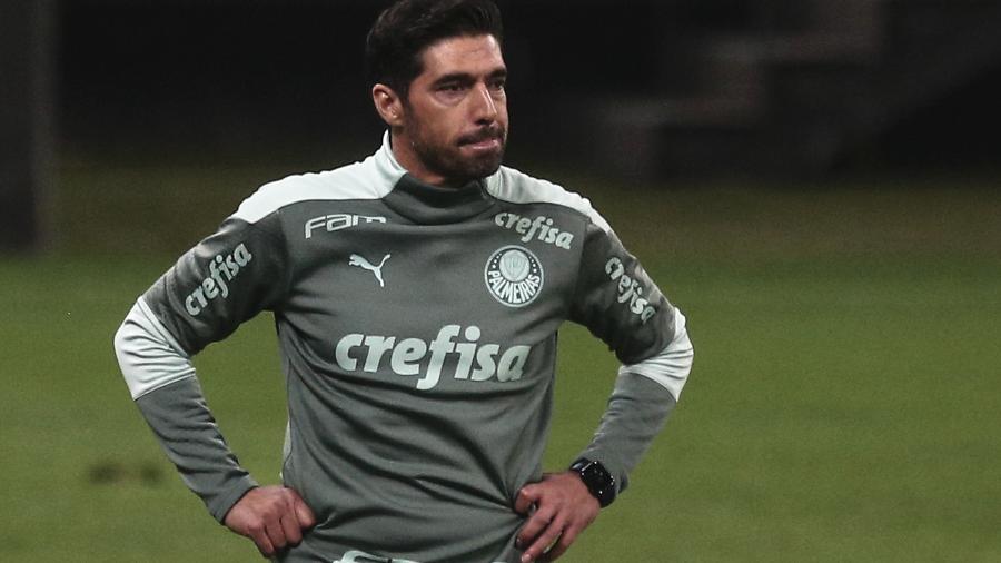 Abel Ferreira tecnico do Palmeiras durante partida contra o Corinthians  - Ettore Chiereguini/AGIF