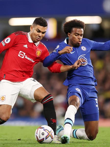 Casemiro marca o primeiro pelo United e garante empate com Chelsea