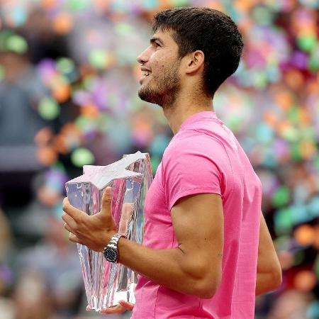 Alcaraz é campeão do Indian Wells em cima de Medvedev - MATTHEW STOCKMAN / GETTY IMAGES