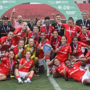 Futebol feminino: hoje é dia de fazer história - 24/09/2022 - UOL Esporte