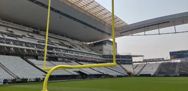 Corinthians finaliza preparativos para receber jogos da NFL em seu estádio.