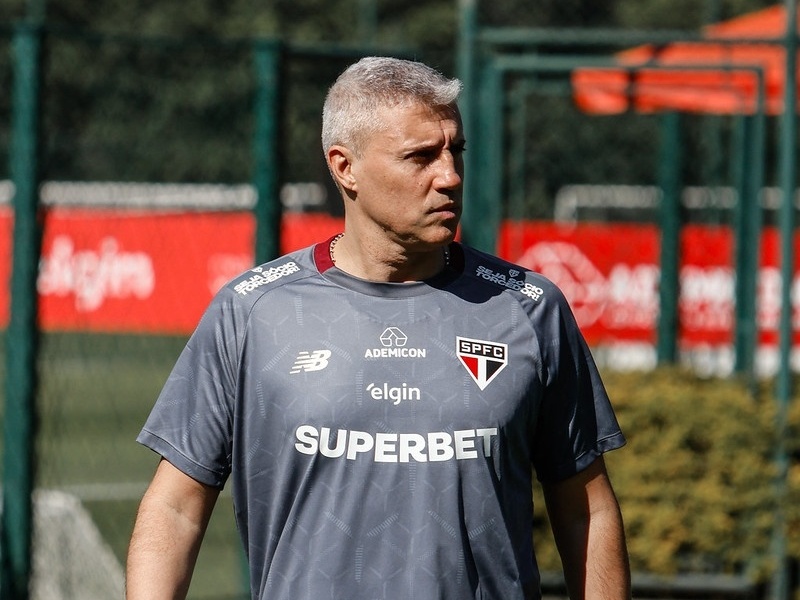 Briga causa demissão? São Paulo anuncia demissão de Crespo por motivo inesperado! Confira