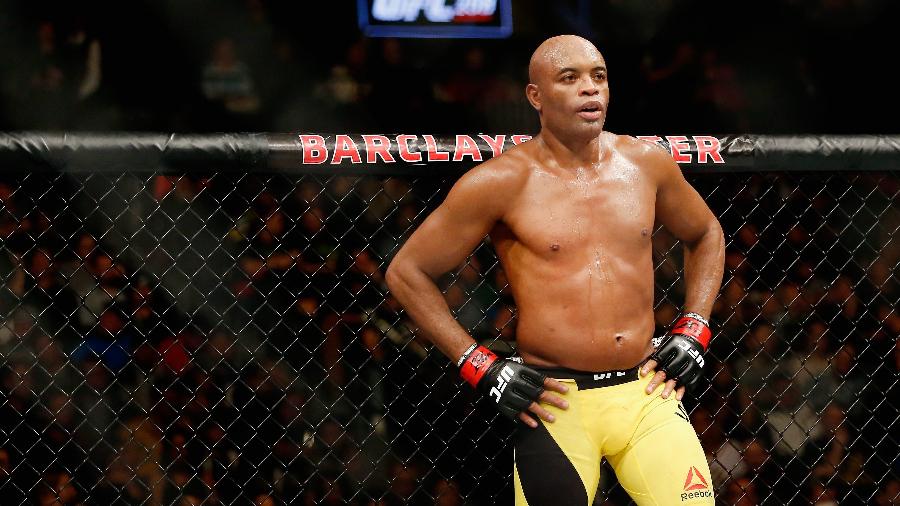 Anderson Silva acabou fora do UFC 212 - Anthony Geathers/Getty Images/AFP
