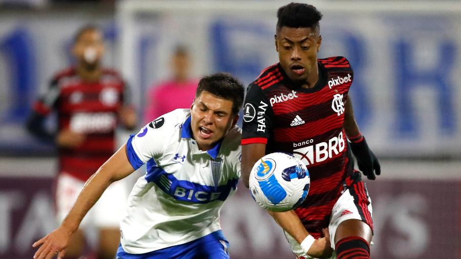 Bruno Henrique em ação pelo Flamengo, diante da U. Catolica, pela Libertadores - PhotoSport/AGIF