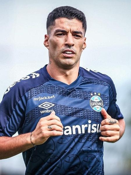 Luis Suárez durante treino do Grêmio; uruguaio deve estrear pelo clube gaúcho - Reprodução/Instagram