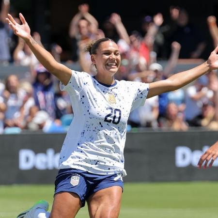 Trinity Rodman em ação durante jogo dos Estados Unidos Feminino