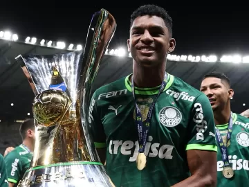 West Ham avança por Luís Guilherme e topa pagar R$ 170 milhões ao Palmeiras