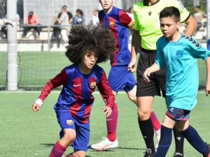 'Novo Neymar' e 'Maradona alemão': quem é Adam, a nova aposta do Barcelona