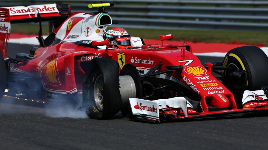 A Ferrari teve problemas com os pneus em Silverstone - Charles Coates/Getty Images