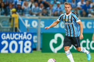 Contrato com Barça prevê bônus ao Grêmio se Arthur disputar Bola