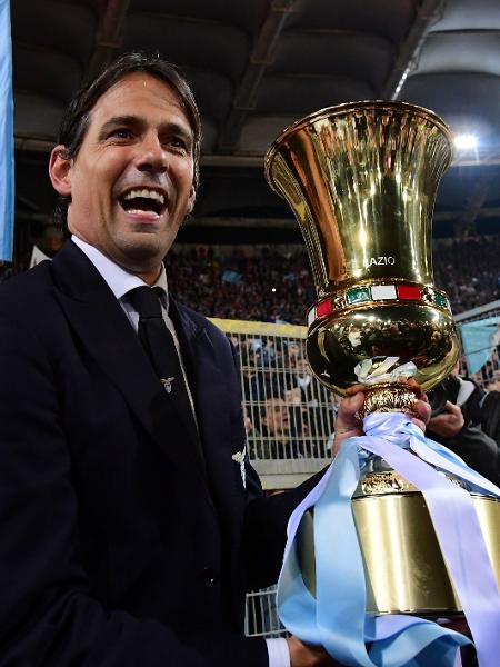 Simone Inzaghi comemora título da Copa Itália pela Lazio, em 2019 - Vincenzo PINTO / AFP