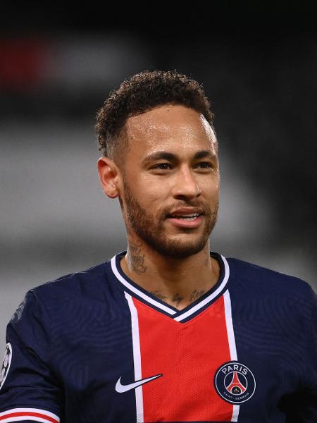 PSG de Neymar está pressionado a vencer para seguir com chances de ser campeão - FRANCK FIFE / AFP