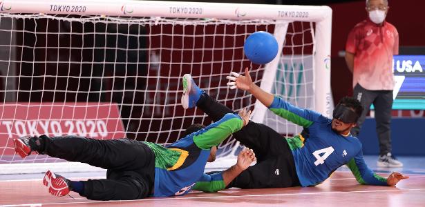 Astro do vôlei sentado tem 2,46m e é a terceira pessoa mais alta do mundo -  28/08/2021 - UOL Olimpíadas