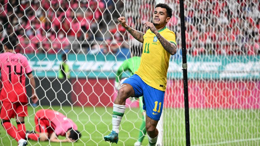 Philippe Coutinho comemora gol marcado pela seleção brasileira contra a Coreia do Sul: ele jogou só 17 minutos - Anthony Wallace/AFP