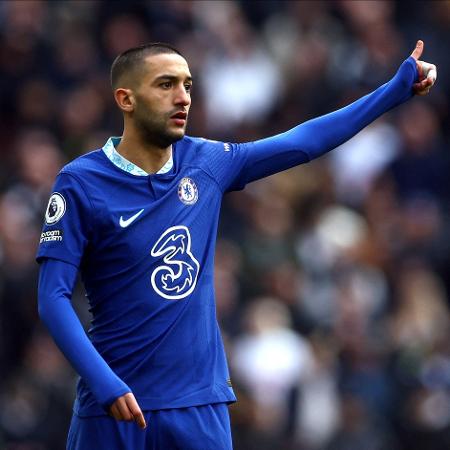 Hakim Ziyech em partida pelo Chelsea no Campeonato Inglês Hakim Ziyech em partida pelo Chelsea no Campeonato Inglês