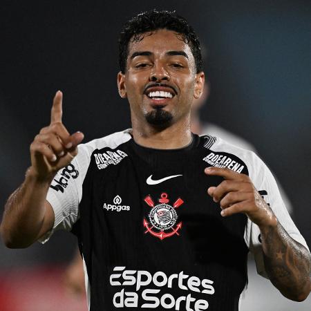 Matheus Bidu está próximo de renovação com o Corinthians Matheus Bidu está próximo de renovação com o Corinthians