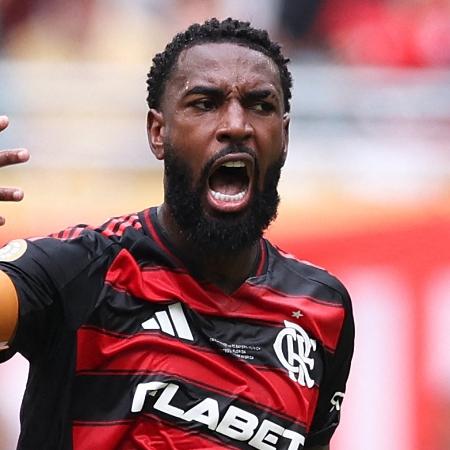 Gerson comemora gol marcado pelo Flamengo contra o Bayern de Munique no Mundial Gerson comemora gol marcado pelo Flamengo contra o Bayern de Munique no Mundial