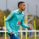 Novato, Juba não se esconde em disputa na seleção: 'Jogador quer sequência'