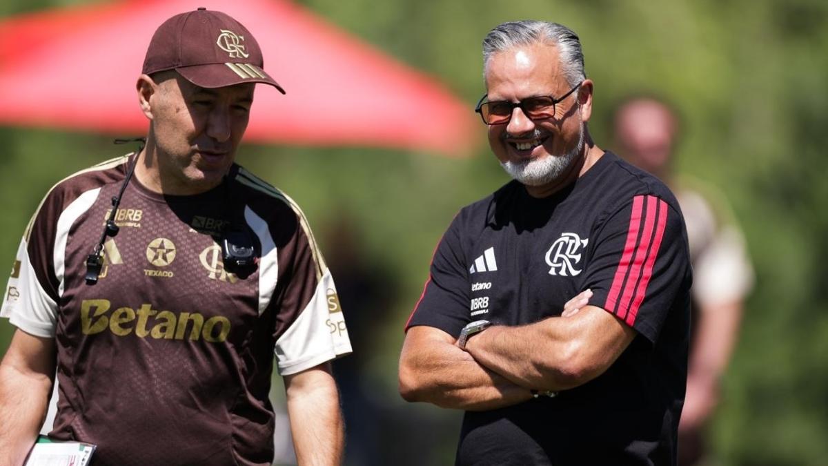 Flamengo quer 'destravar' chegada de Almada até domingo