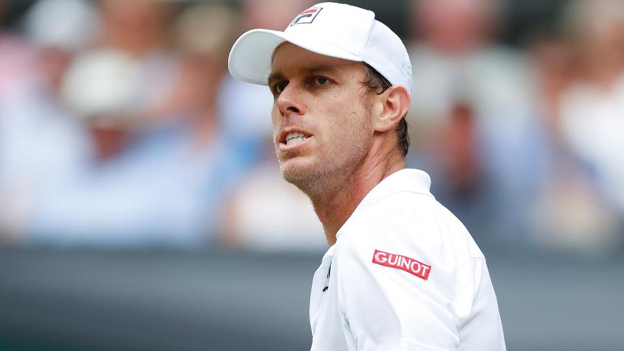 Sam Querrey comemora ponto conquistado sobre Andy Murray em Wimbledon - Han Yan/Xinhua