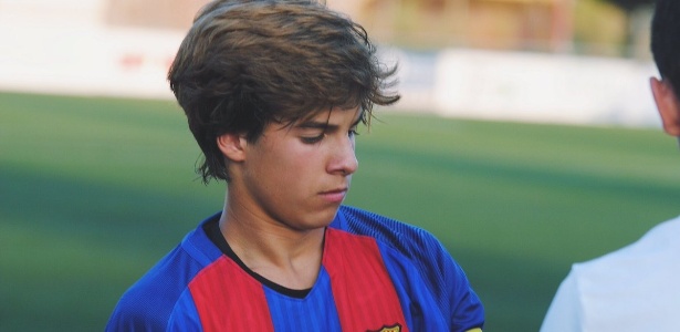 Riqui Puig tem potencial para ser uma das estrelas do Barcelona - reprodução/Twitter