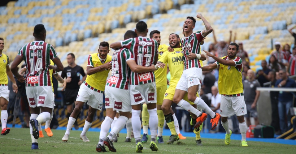 Jogadores do Fluminense comemoram o gol de Richard diante do América-MG pela 38ª rodada do Campeonato Brasileiro 2018