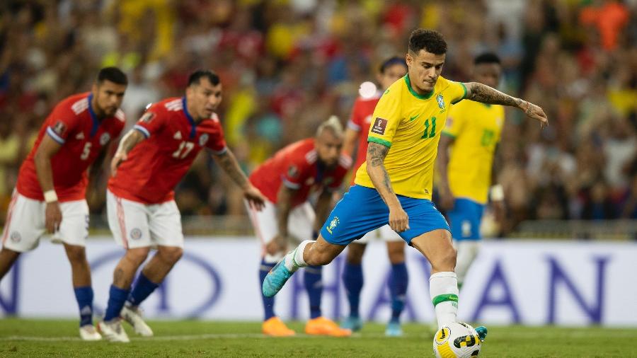 Philippe Coutinho durante Brasil 4 x 0 Chile pelas Eliminatórias: ele fez o terceiro gol numa cobrança de pênalti - Lucas Figueiredo/CBF
