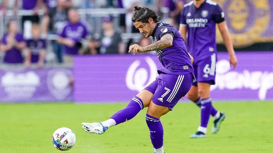 Alexandre Pato em ação pelo Orlando City, da Major League Soccer (MLS) - Andrew Bershaw/Getty