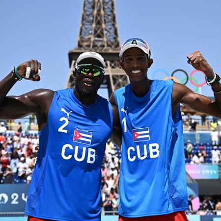 Jorge Luis Alayo Moliner e Nolsen Diaz Amaro, dupla cubana do vôlei de praia nas Olimpíadas de Paris