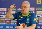 Dorival confirma Danilo fora e diz o que quer do novo lateral da seleção - RAFAEL RIBEIRO/CBF