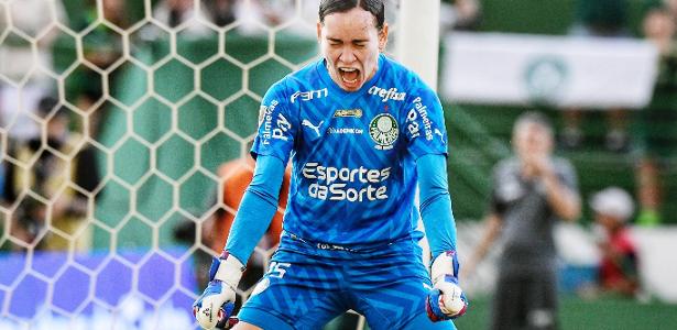 ERA DA POLÍCIA DE CHOQUE? Heroína no título do Palmeiras troca carreira na polícia pelo futebol