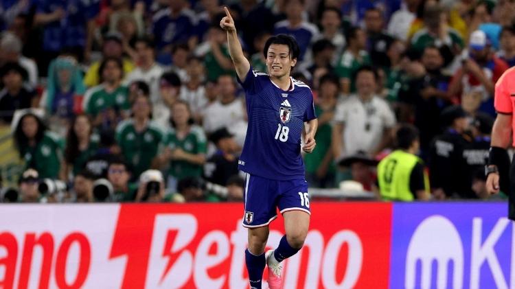 ayase-ueda-do-japao-comemora-gol-contra-a-tunisia-na-copa-do-mundo-1782017190473_v2_750x421 Japão goleia Tunísia e se posiciona como adversário do Brasil no mata-mata da Copa