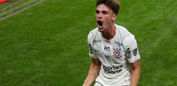'Sempre desacreditado': Bidon desabafa após vaga do Corinthians às quartas