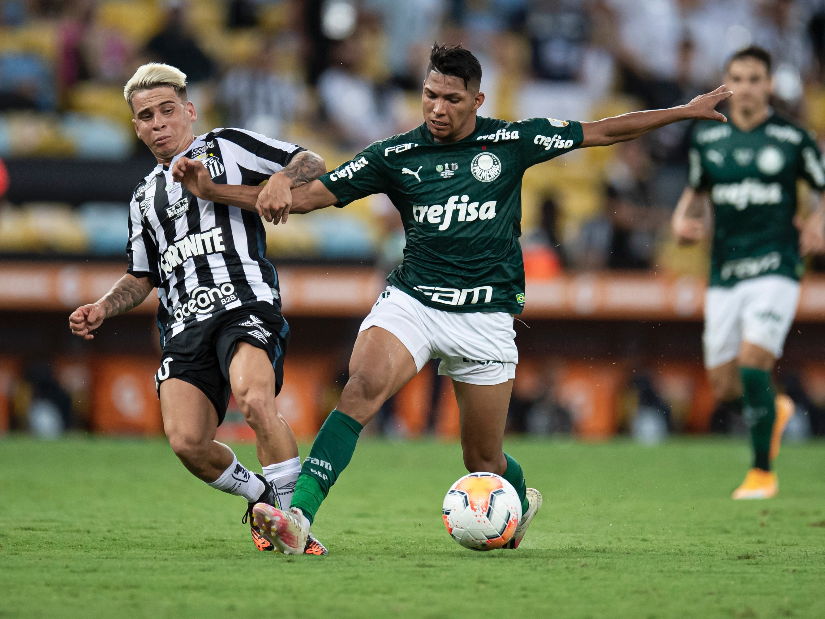 Palmeiras joga mal, é displicente e perde para o Santos após fracasso na  Libertadores