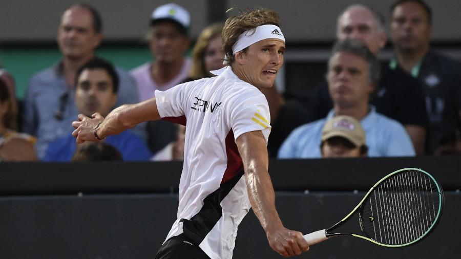 Alexander Zverev durante a Copa Davis - MAURO PIMENTEL/AFP