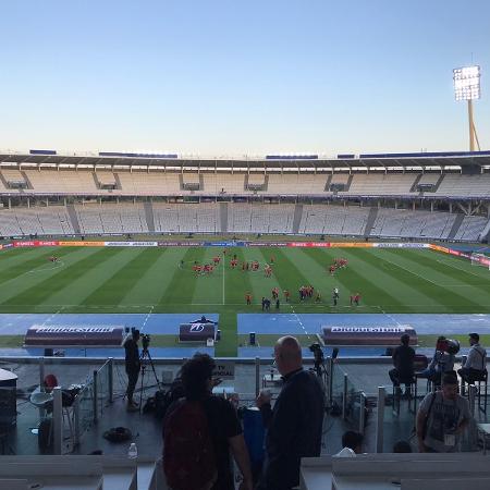 São Paulo faz reconhecimento do estádio Mario Kempes, em Córdoba, na Argentina - Thiago Braga/UOL