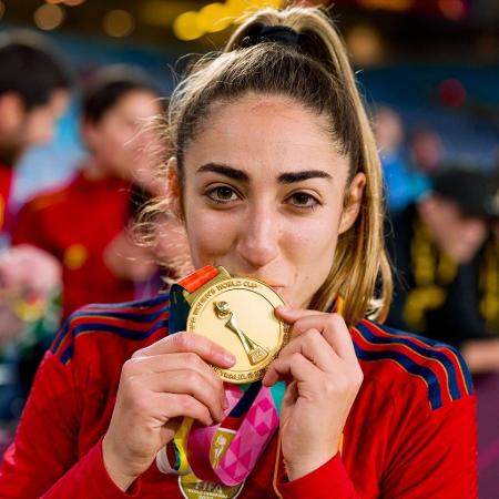 Heroína da Espanha na Copa, Olga só soube da morte do pai após a decisão
