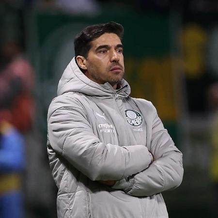 Abel Ferreira, técnico do Palmeiras, durante jogo contra o Vasco, pelo Campeonato Brasileiro