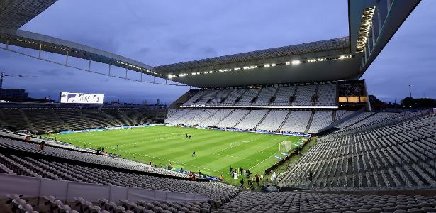 Corinthians desprestigiado: crítica de Vítor Guedes à participação na Copa do Brasil.