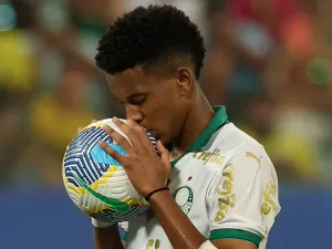 Chelsea lidera briga, mas trava em exigências do Palmeiras por Estevão
