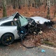 Atacante do West Ham volta a jogar apenas seis meses após destruir Ferrari