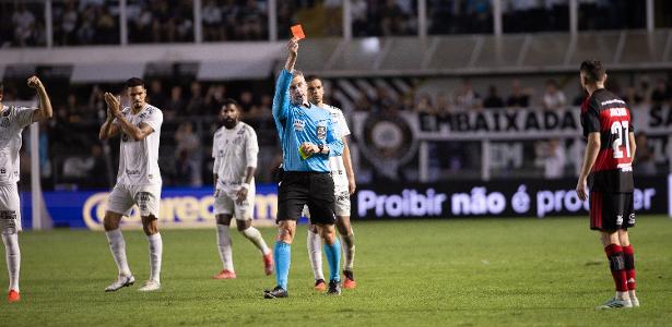 Jorginho faz mea-culpa, mas critica Daronco: 'Conseguiu fazer pior cenário'